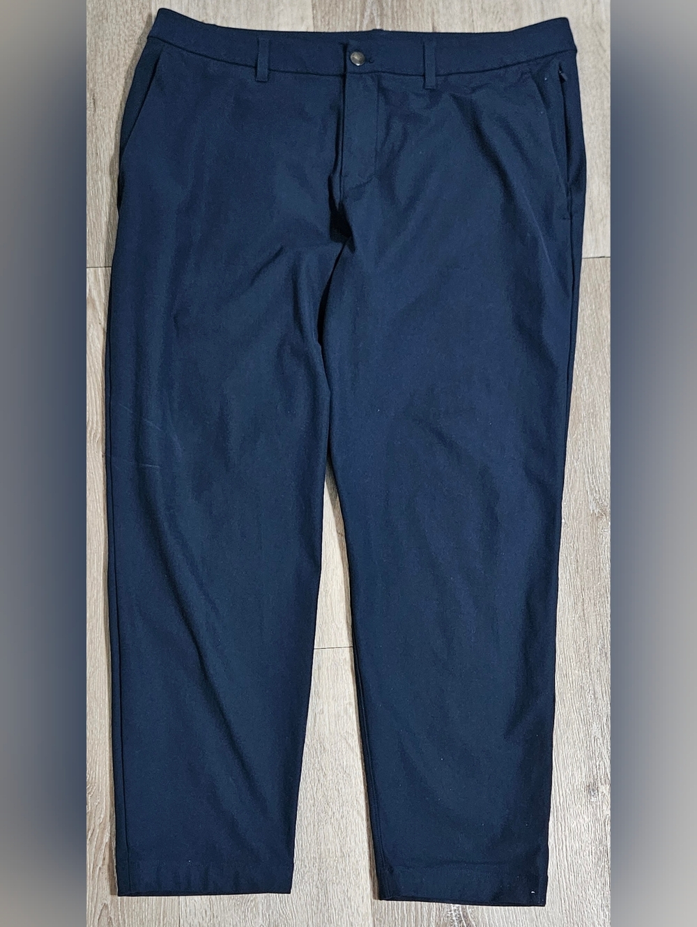 Lululemon Men's ABC Pants Size 36